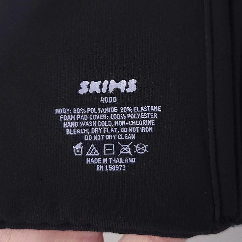 SKIMS Fits Everybody Strapless Bra 40DD Onyx Black Multiway Straps - Picture 5 of 5